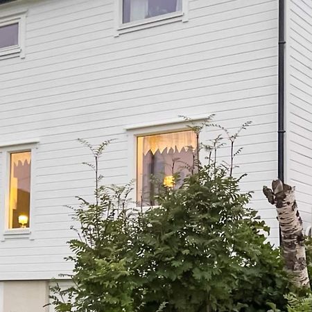 6 Person Holiday Home In Senjahopen Mefjordvær Buitenkant foto