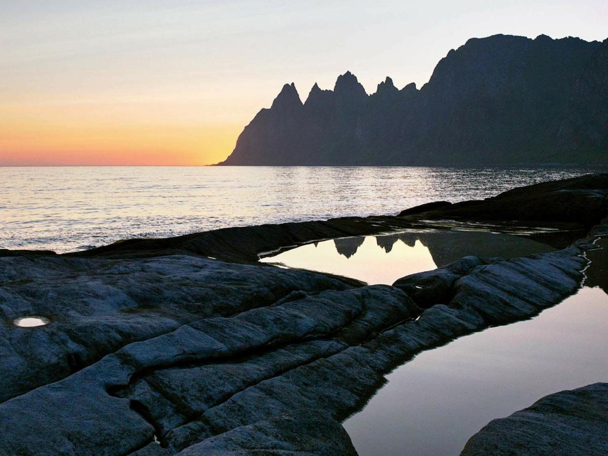 6 Person Holiday Home In Senjahopen Mefjordvær Kamer foto